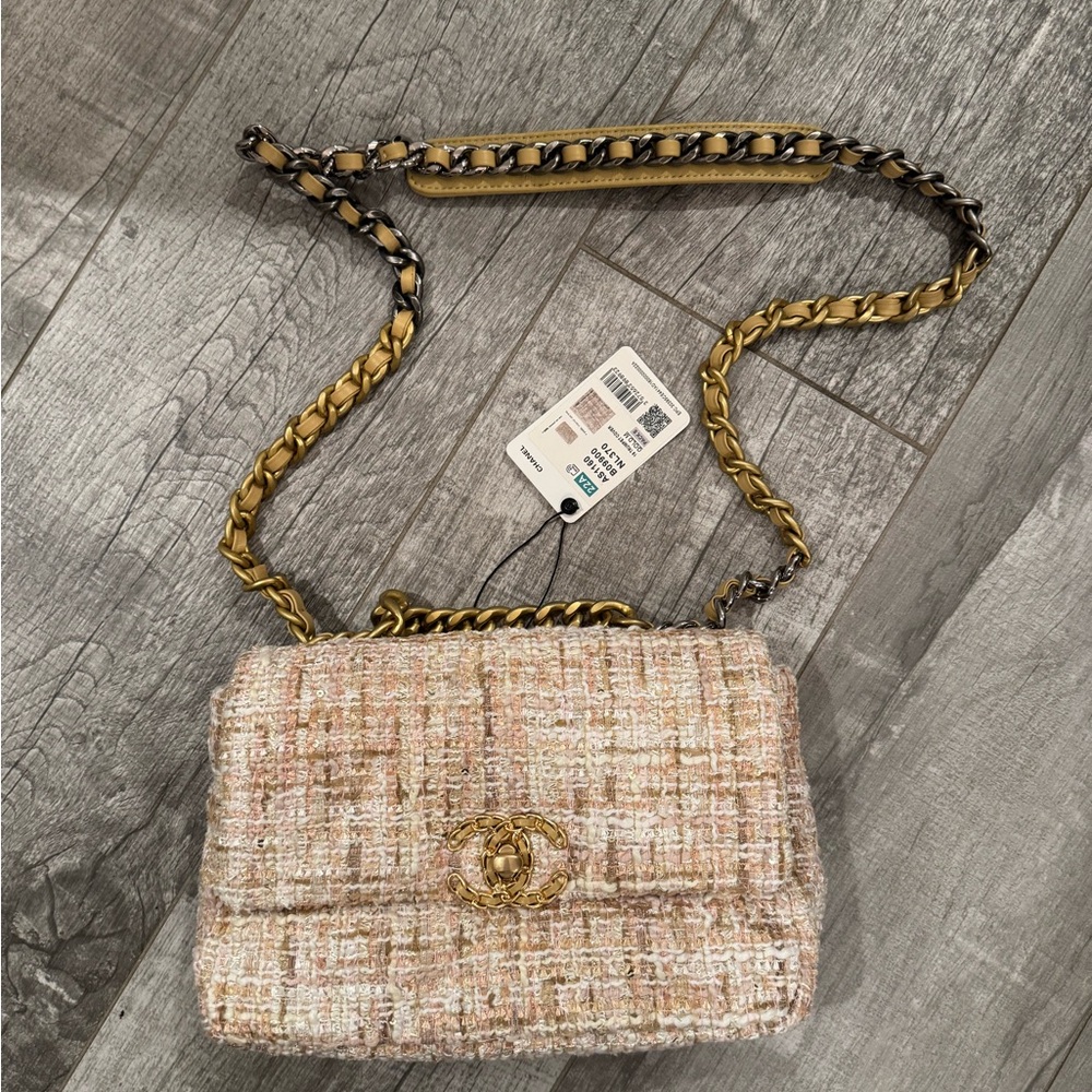 Chanel CC Tweed Crossbody Bag - Cream and Gold